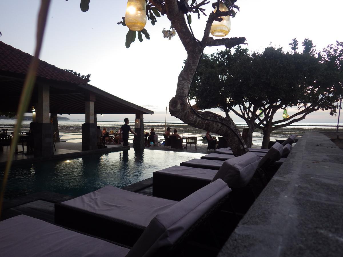 Puri Nusa Beach Hotel Lembongan Exterior photo