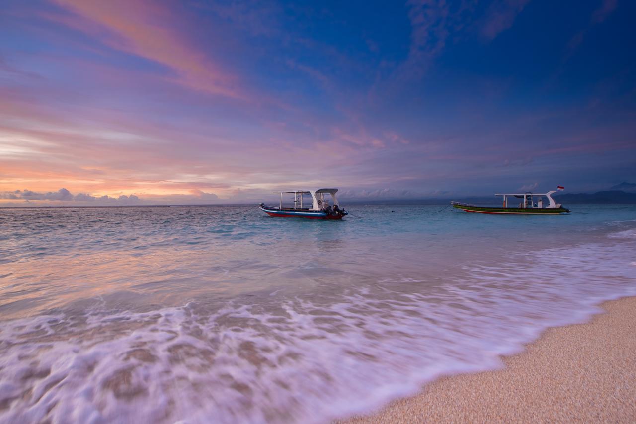 Puri Nusa Beach Hotel Lembongan Exterior photo